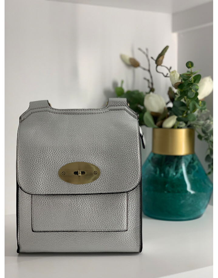 Lucy Cobb Bags Crossbody Bag - Silver
