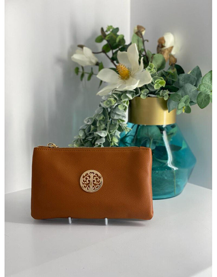Lucy Cobb Bags Toni Clutch With Strap - Tan