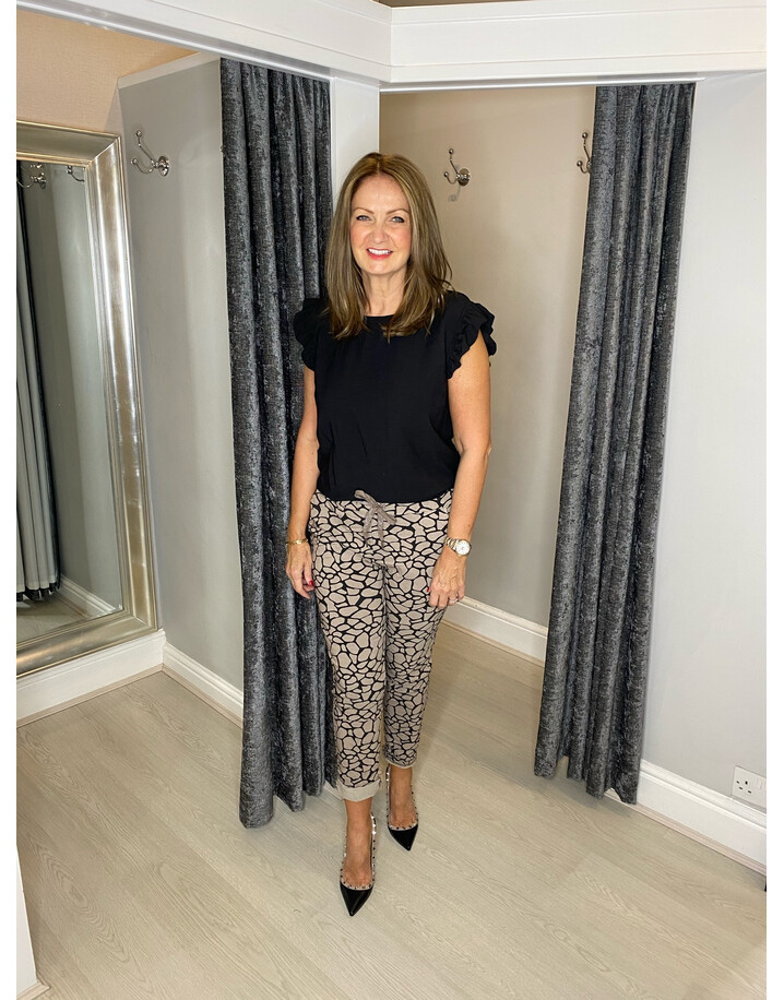 Lucy Cobb Giraffe Print Magic Joggers - Stone
