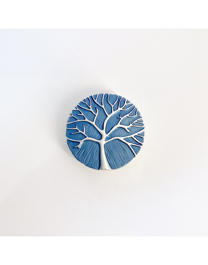 Lucy Cobb Jewellery Small Tree Of Life Strong Magnetic Brooch - Metallic Blue