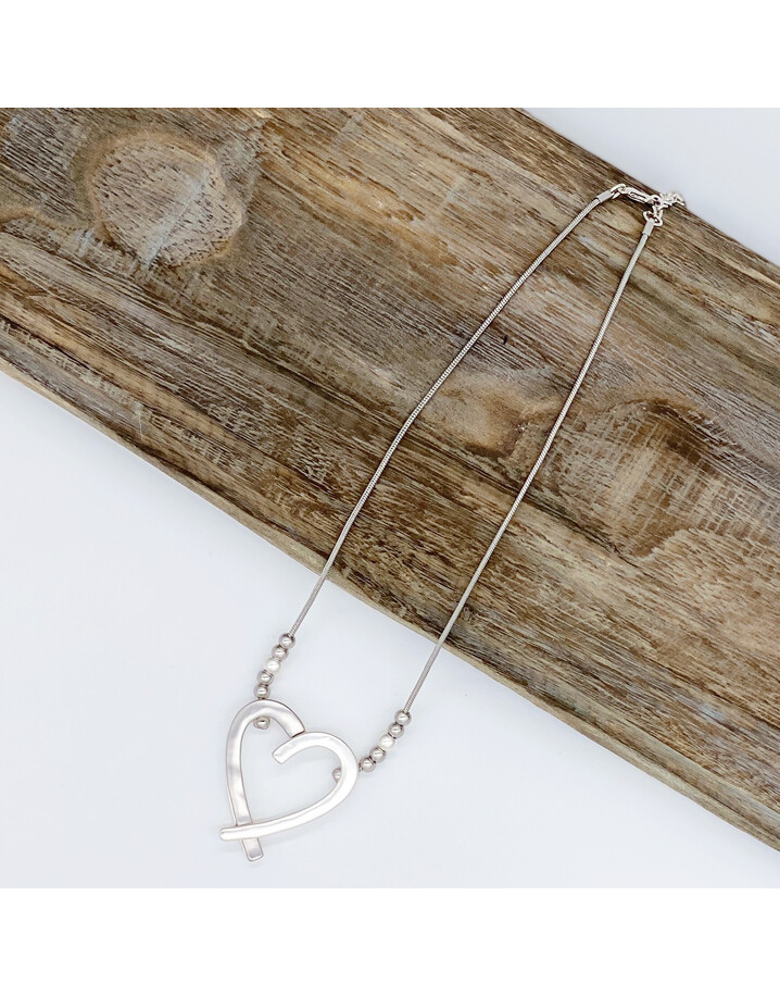 Lucy Cobb Jewellery Hattie Heart Short necklace - Silver