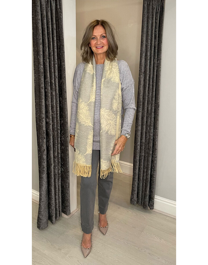 Lucy Cobb Accessories Fern Luxury Reversible Pashmina - Ivory