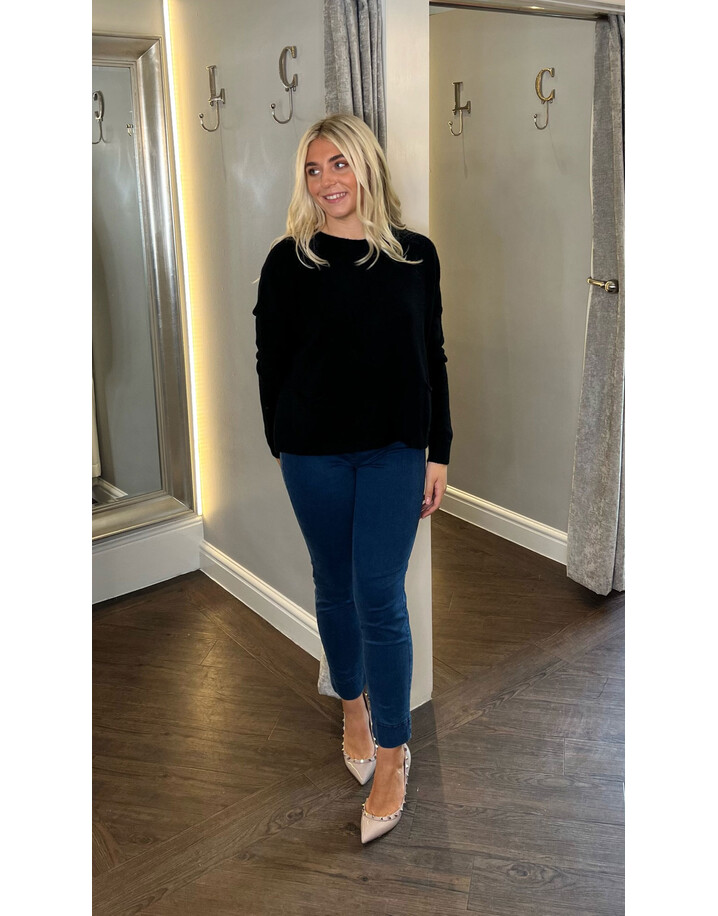 Lucy Cobb Phoebe Super Soft  Pocket Jumper - Black
