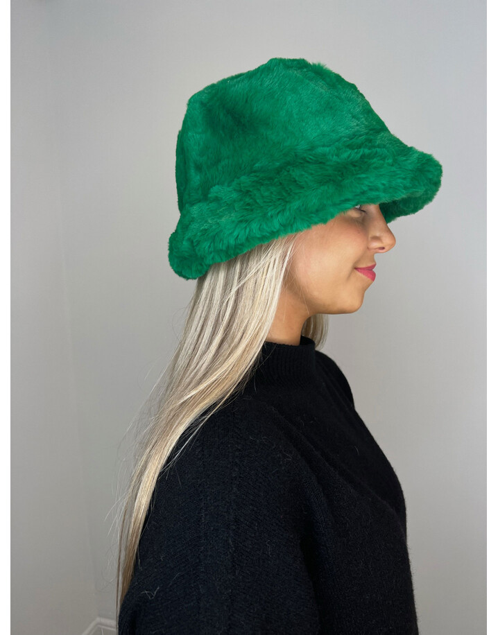 Lucy Cobb Accessories Charley Faux Fur Bucket Hat - Emerald