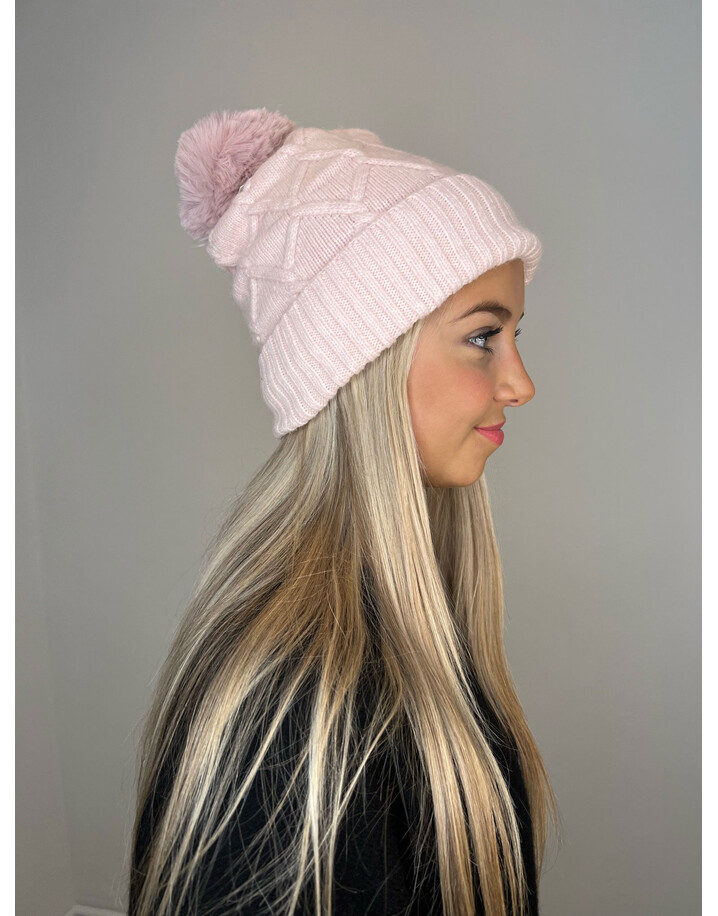 Lucy Cobb Accessories Danielle Diamond Faux Fur Bobble Hat - Baby Pink