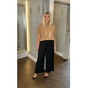 Meghan Pleated Trousers - Black