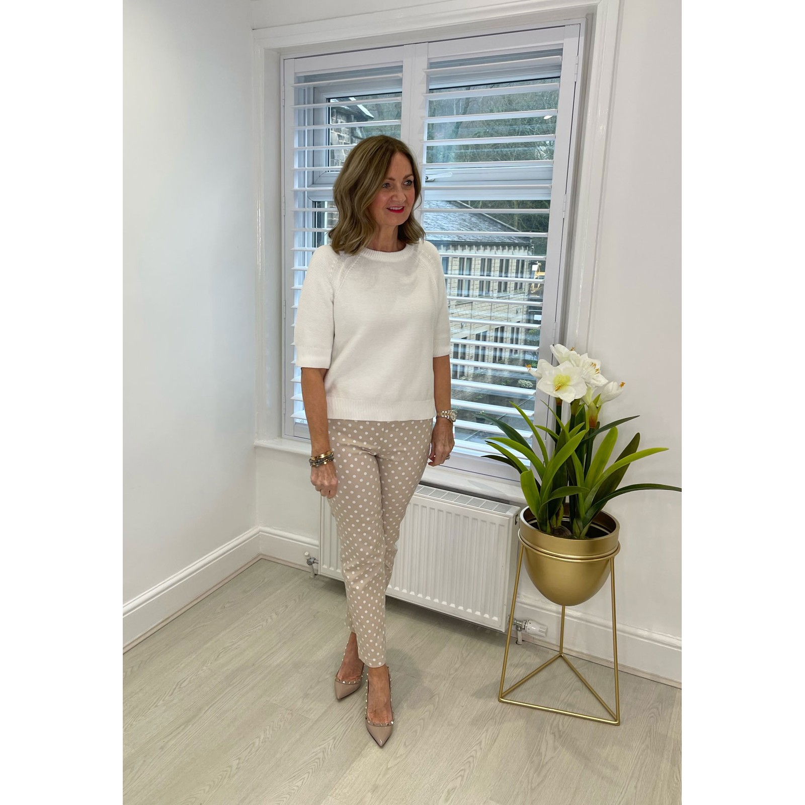 Robell Bella 09 Slim Cropped Pull On Trouser Cream 111