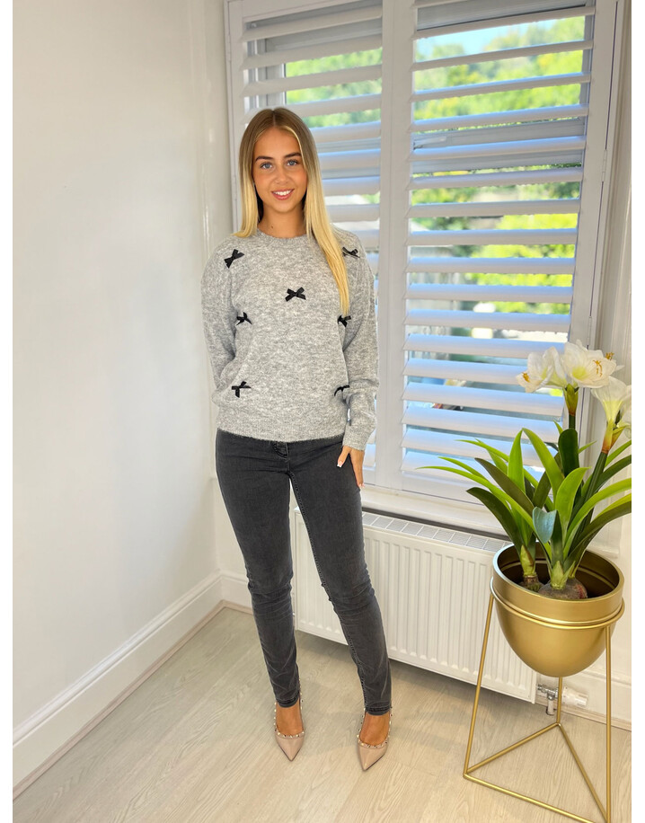 Lucy Cobb Beatrice Bow Applique Jumper - Grey