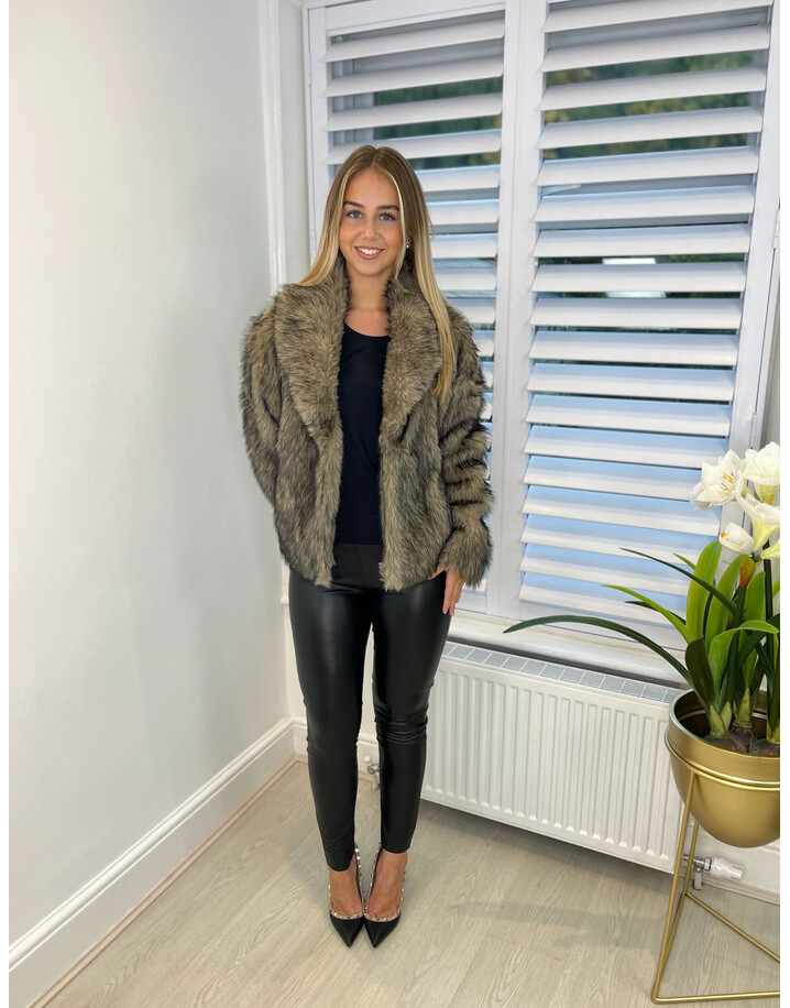 Lucy Cobb Frankie Faux Fur Coat - Brown