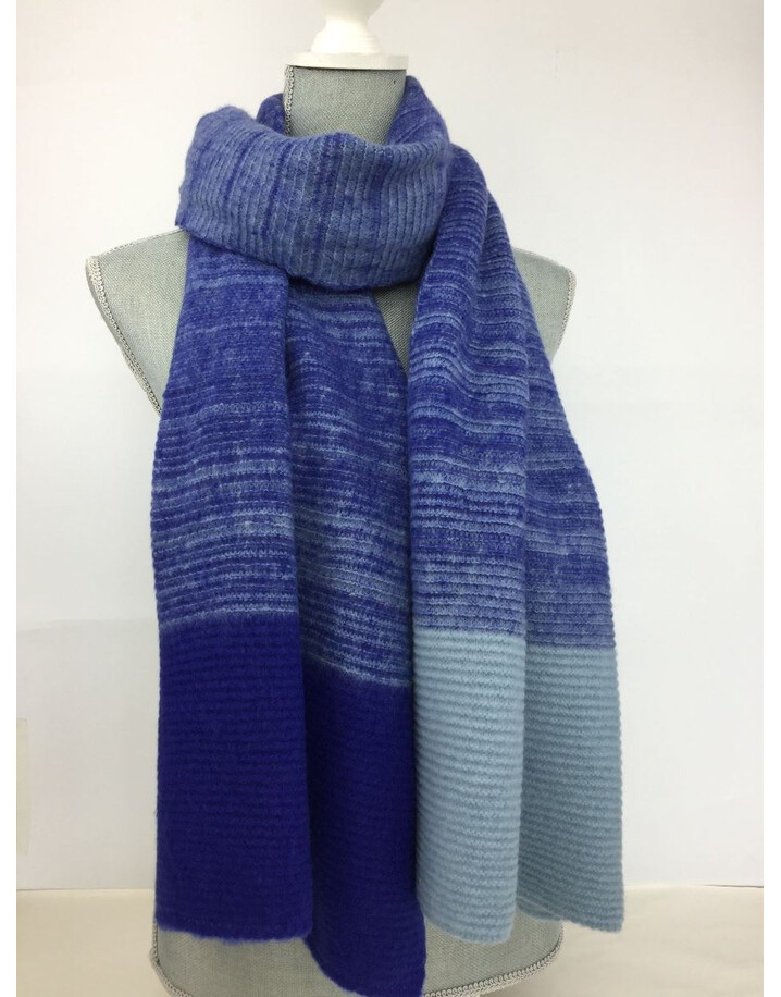 Lucy Cobb Two Tone Chunky Scarf - Royal
