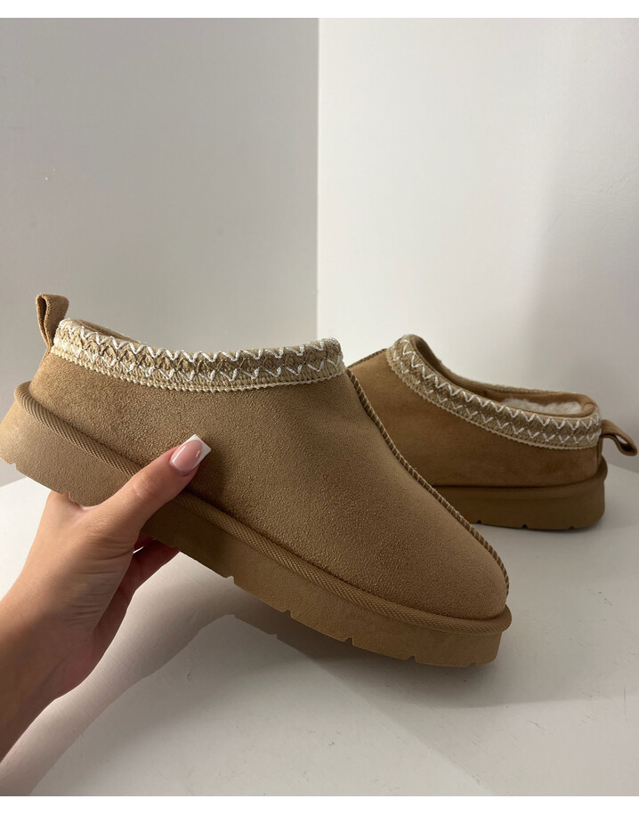 Lucy Cobb Thea Slip-On Mules - Beige