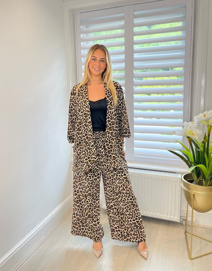 Lucy Cobb Lola Leopard Wide Leg Trousers - Leopard Print