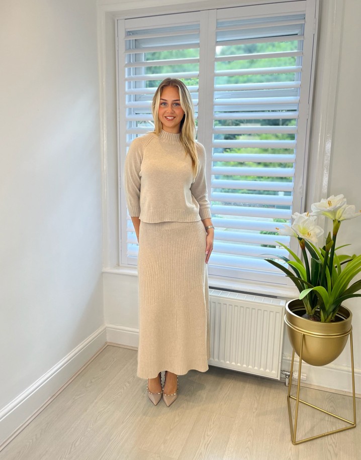 Lucy Cobb Hayley High Neck Jumper in Mocha
