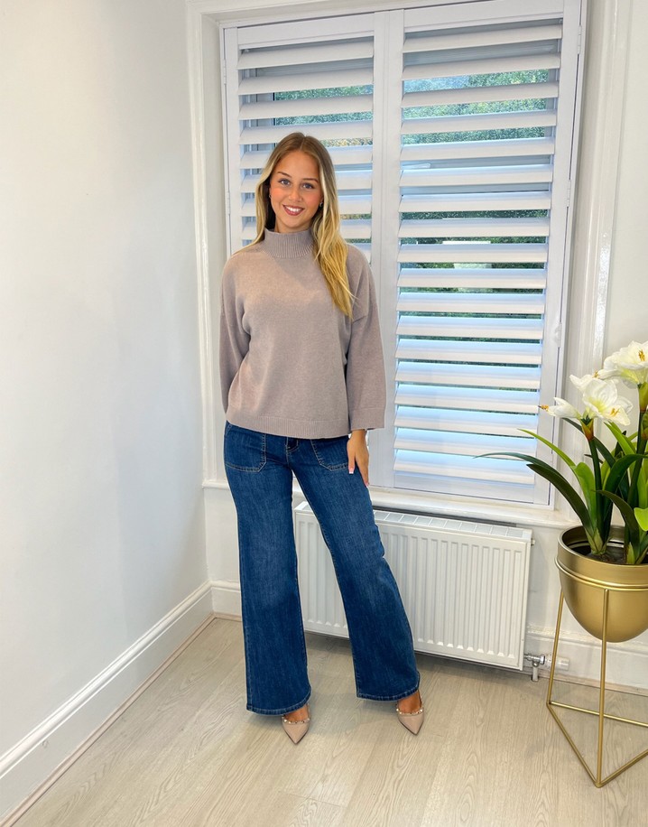 Lucy Cobb Suzie Jumper  in Mushroom