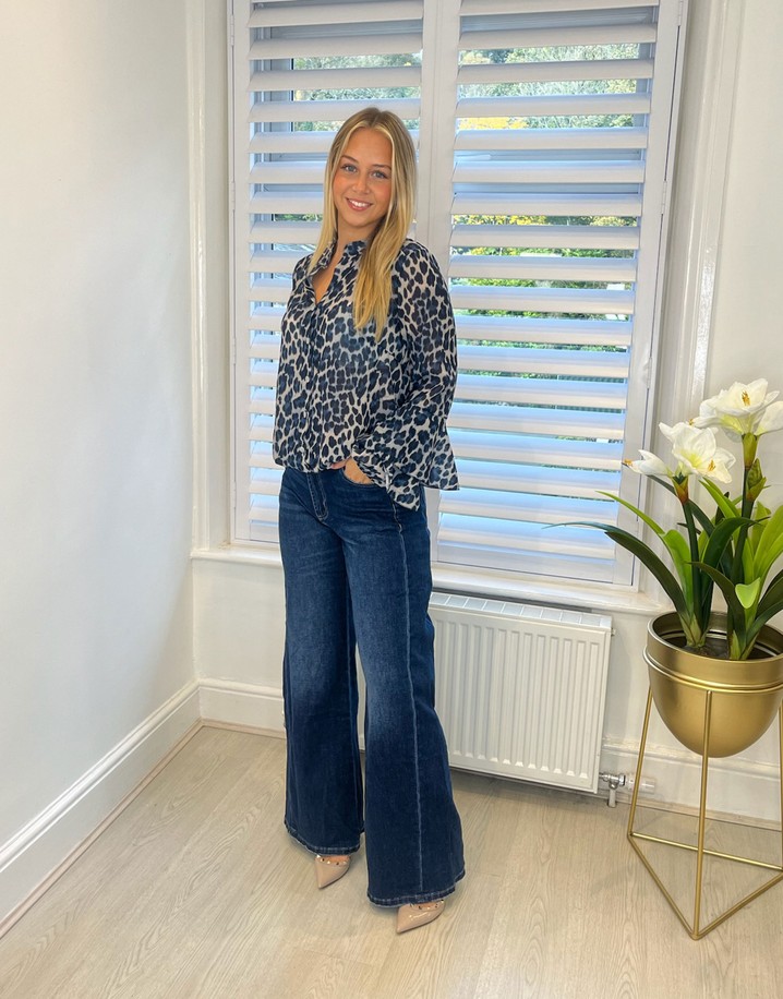 Lucy Cobb Engineered Wide Leg Jeans - Mid Denim Blue