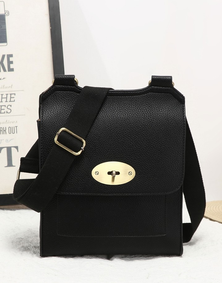 Lucy Cobb Crossbody Bag (Large) - Black