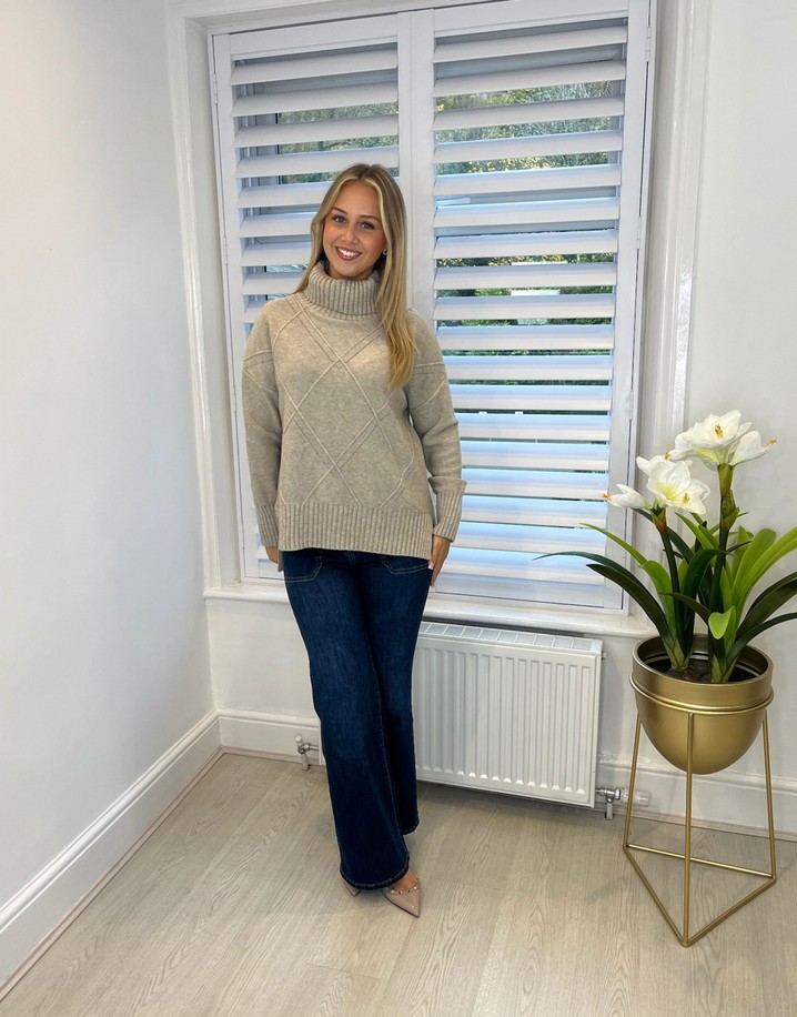 Lucy Cobb Diana Diamond Knit Jumper  - Oatmeal