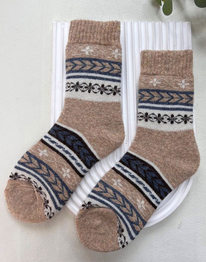 Lucy Cobb Wool Blend Socks  in Beige Fairisle
